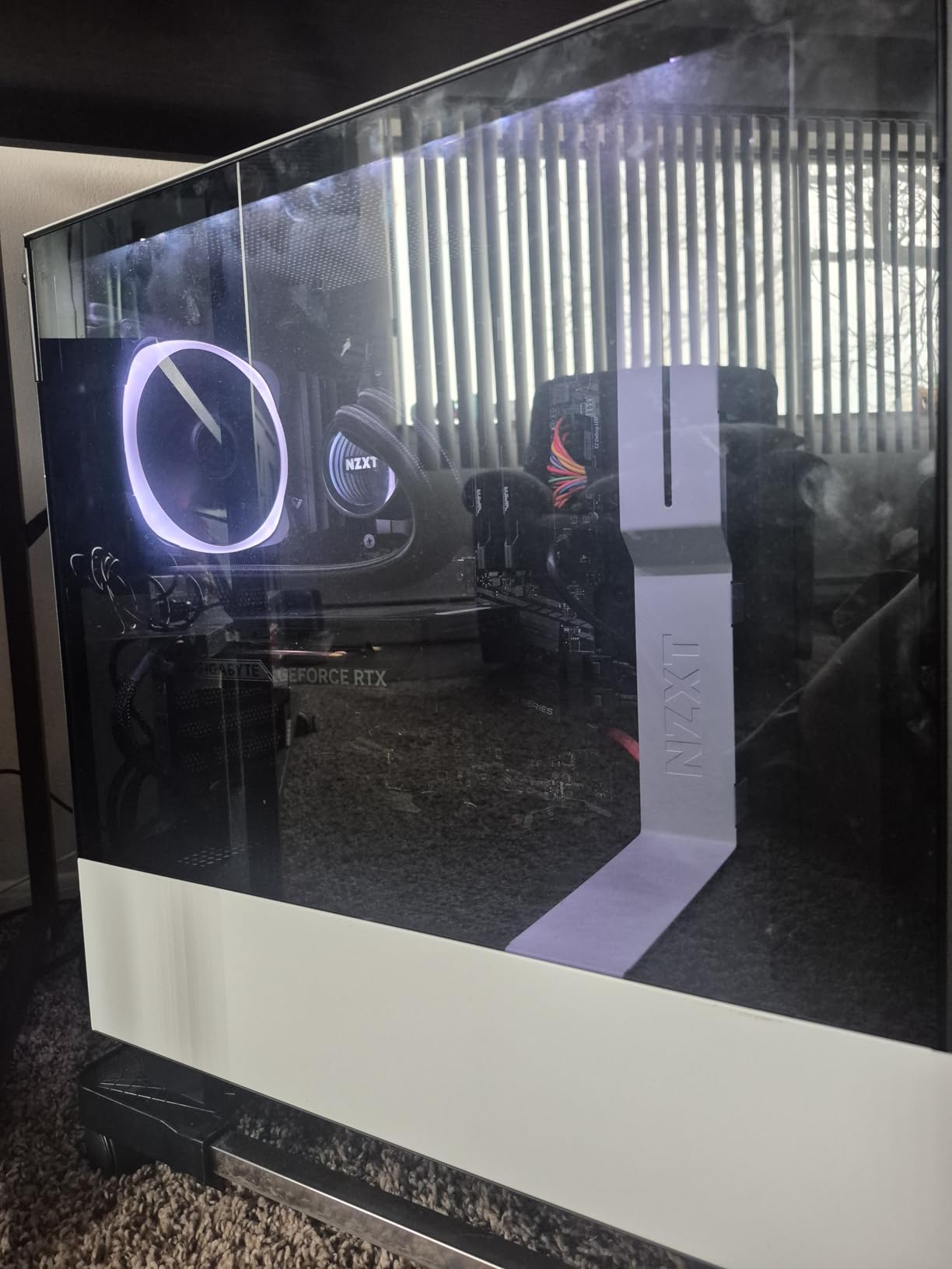 GIGABYTE GeForce RTX 5050 WINDFORCE OC 8G Graphics Card, 8GB 128-bit GDDR6, PCIe 5.0, WINDFORCE Cooling System customer photo 2