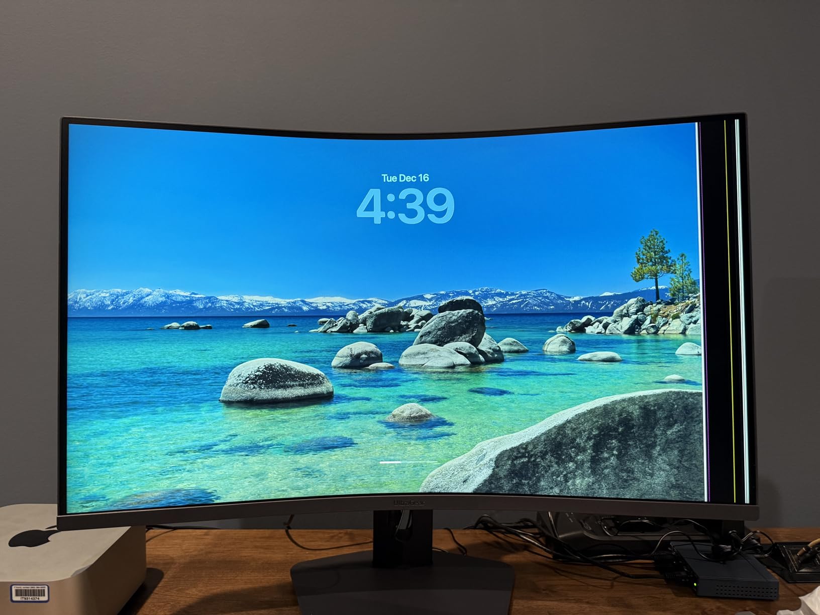 LG 32G600A-B 32-inch Ultragear QHD (2560 x 1440) Curved Gaming Monitor, 180Hz, 1ms, AMD FreeSync, HDMI, DisplayPort, Tilt/Height/Swivel Adjustable Stand, Black customer photo 2