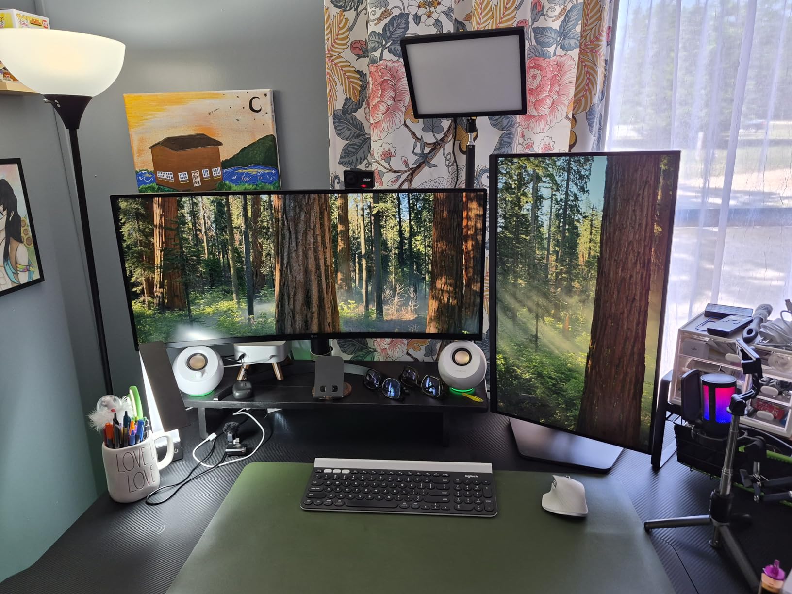 27G610A-B 27-inch Ultragear QHD (2560 x 1440) IPS Gaming Monitor, 200Hz, 1ms, AMD FreeSync Premium, VESA DisplayHDR 400, HDMI, DisplayPort, Tilt/Height/Swivel/Pivot Stand, Black customer photo 2