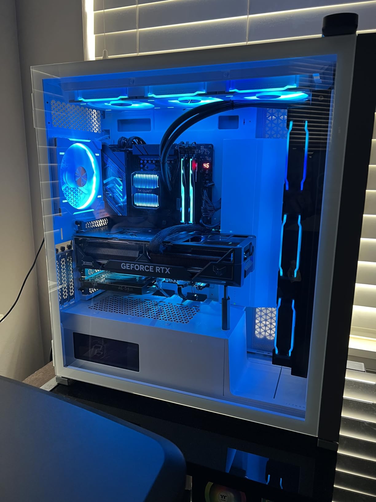 ASRock X870 Nova WiFi AM5 Flagship Motherboard | AMD Ryzen 9000/8000/7000 | DDR5 8400+ (OC) | Dual USB4 | PCIe 5.0 | WiFi 7 | 18+2+1 Power Phase | 5GbE LAN customer photo 1