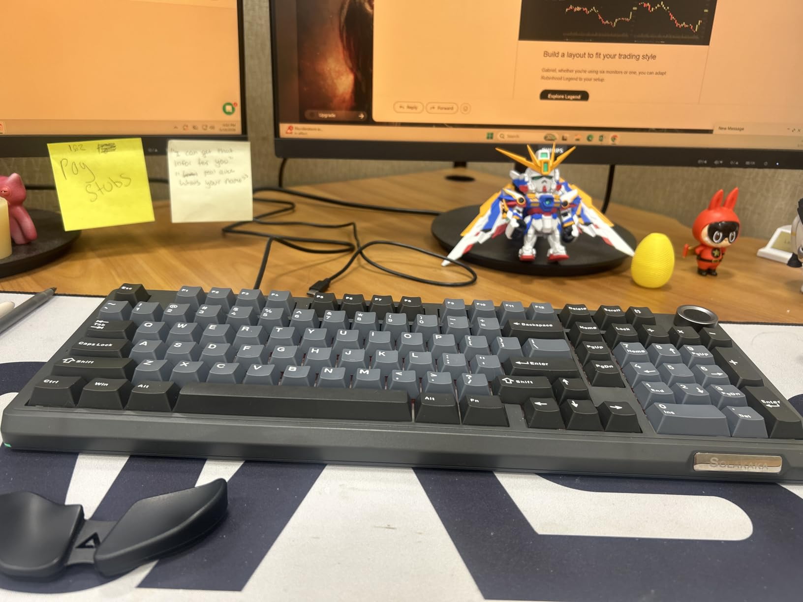 SOLAKAKA KI99 Pro Wireless Mechanical Keyboard with Quiet Switch, Hot Swappable Pre-Lubed Switches with RGB Backlit, Gasket Structure Computer Gaming Keyboard (BlackBlue, Silent Switch) customer photo 2
