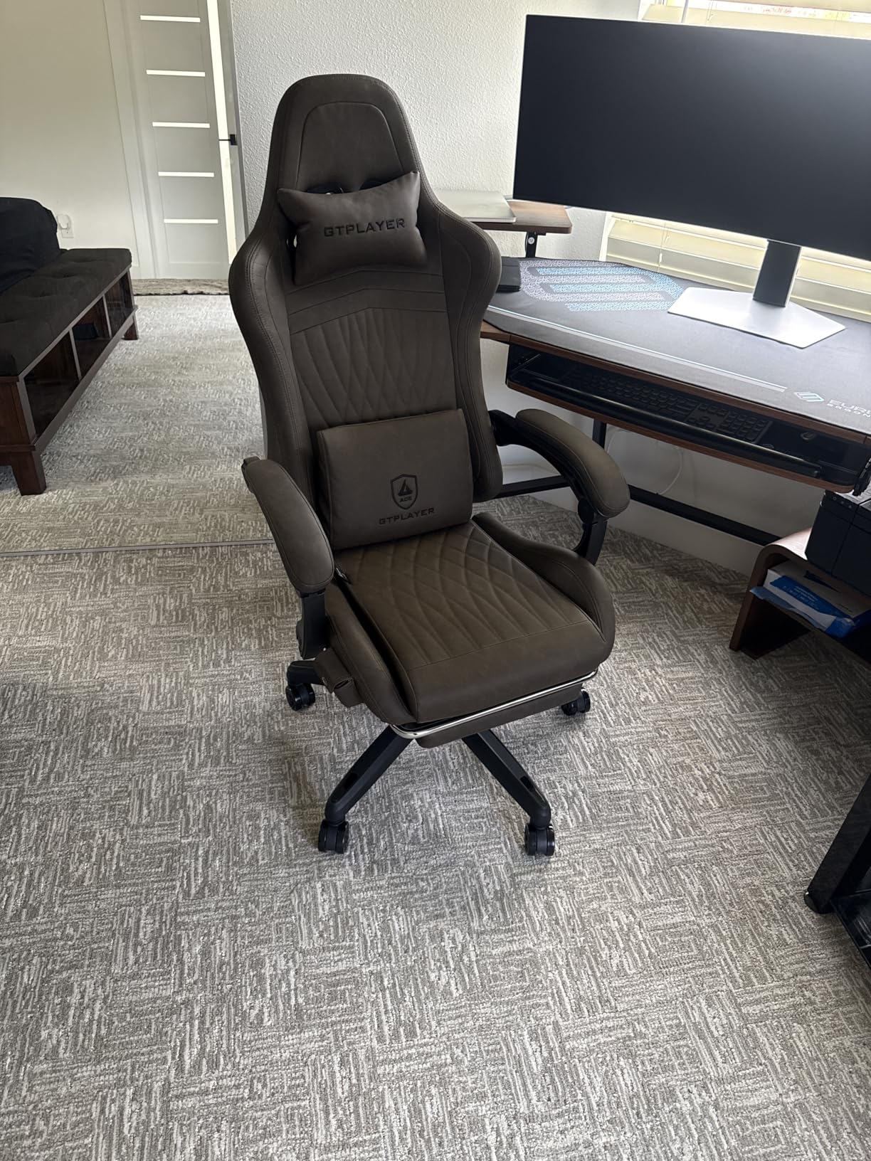 GTPLAYER Gaming Chair for Adults, Ergonomic Computer Game Chairs with Speakers, Footrest & Linkage Armrest, Reclining High Back Silla Gamer for Home Office, Ace Pro, Off-White customer photo 1