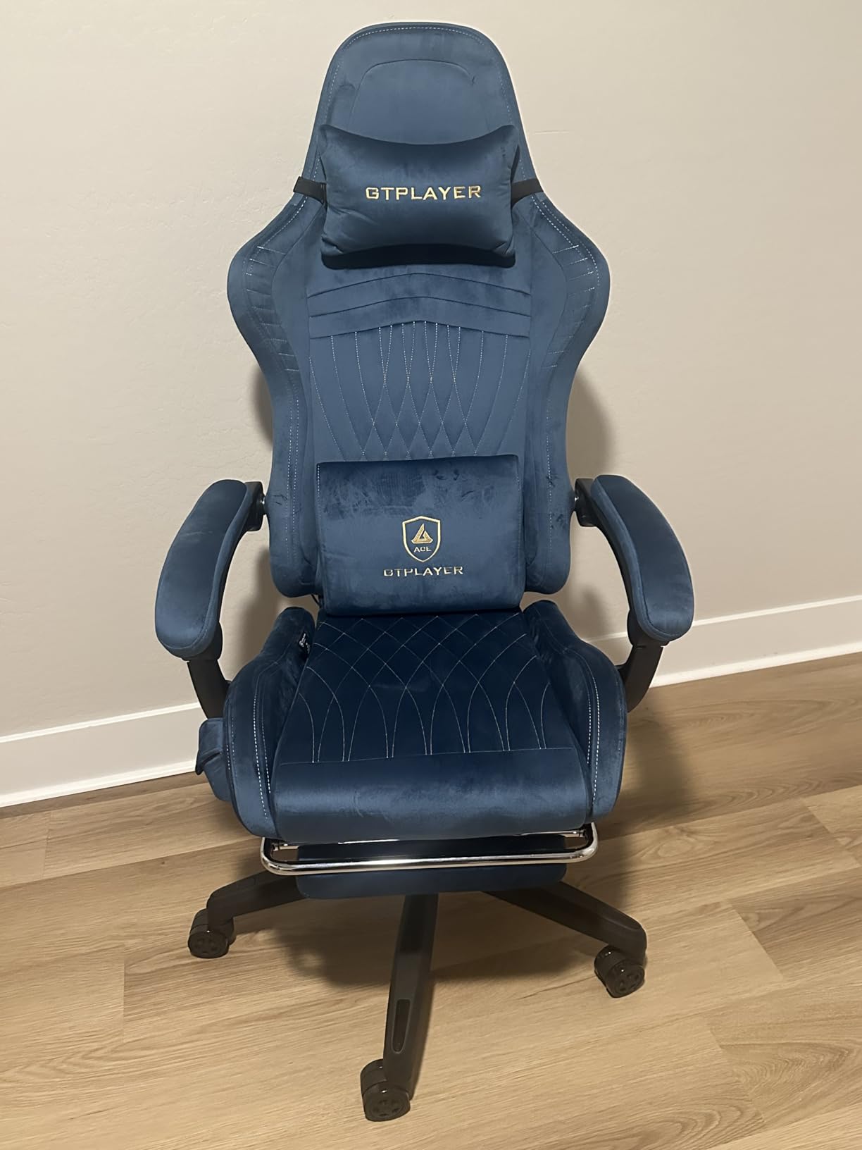GTPLAYER Gaming Chair for Adults, Ergonomic Computer Game Chairs with Speakers, Footrest & Linkage Armrest, Reclining High Back Silla Gamer for Home Office, Ace Pro, Off-White customer photo 2