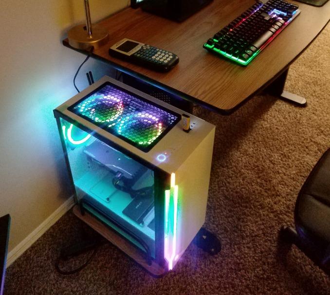 Skytech Gaming Edge Desktop PC, AMD Ryzen 7 7800X3D 4.2GHz, AMD RX 9070 XT 16GB VRAM, 1TB Gen4 NVMe SSD, 24GB DDR5 RAM 6000, 850W Gold ATX 3 PSU, 360 ARGB AIO, Wi-Fi, Windows 11 customer photo 1