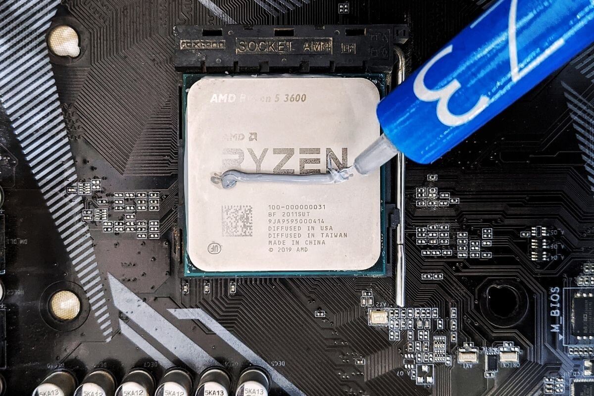 Does Thermal paste expire after prolonged use?