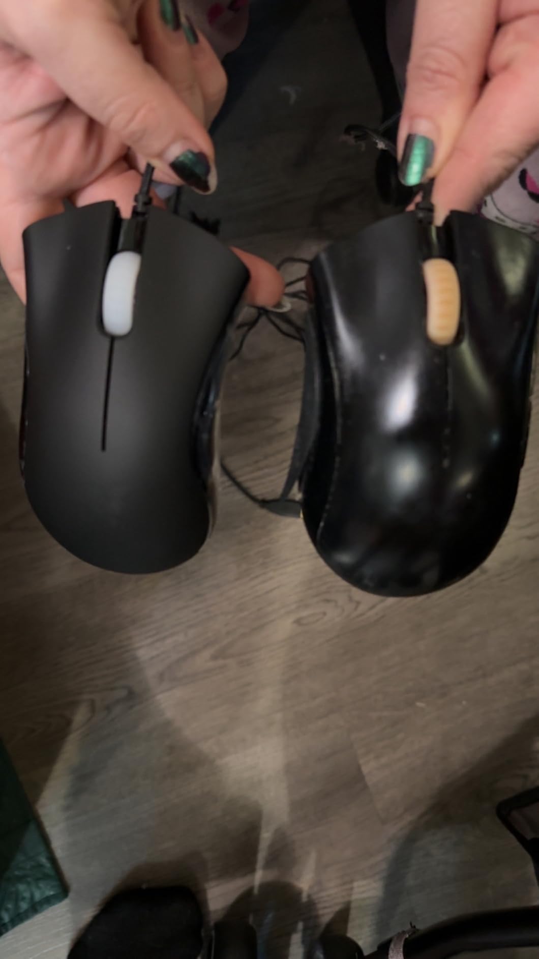Razer DeathAdder Essential - Left-Handed Esports Ergonomic Gaming Mouse - 3,500 Adjustible DPI customer photo 1