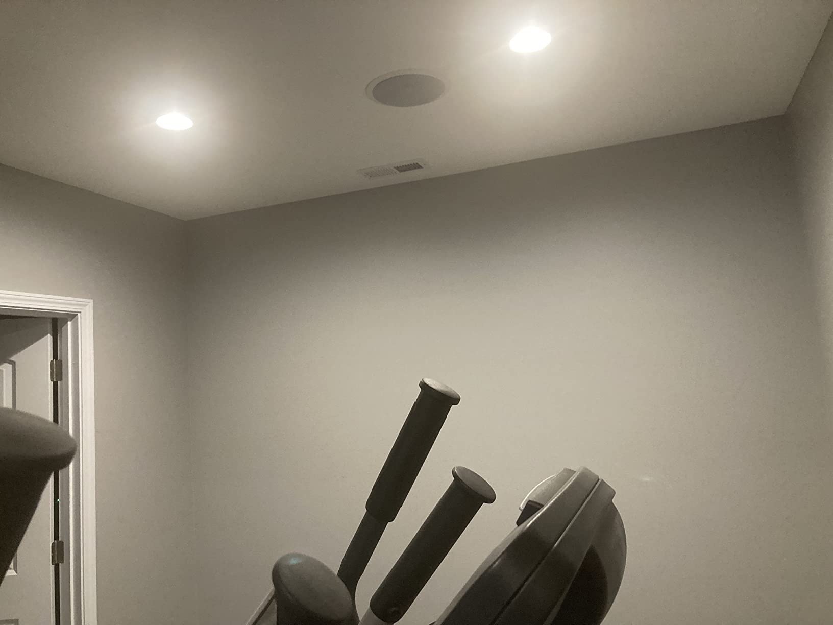Acoustic Audio CS-IC83 in Ceiling 8