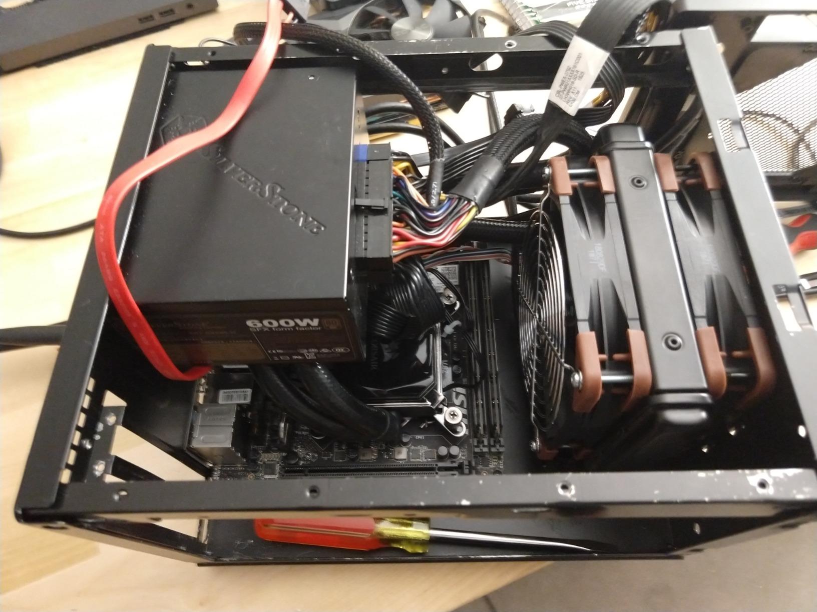 Noctua NF-F12 iPPC 3000 PWM, Heavy Duty Cooling Fan, 4-Pin, 3000 RPM (120mm, Black) customer photo 1