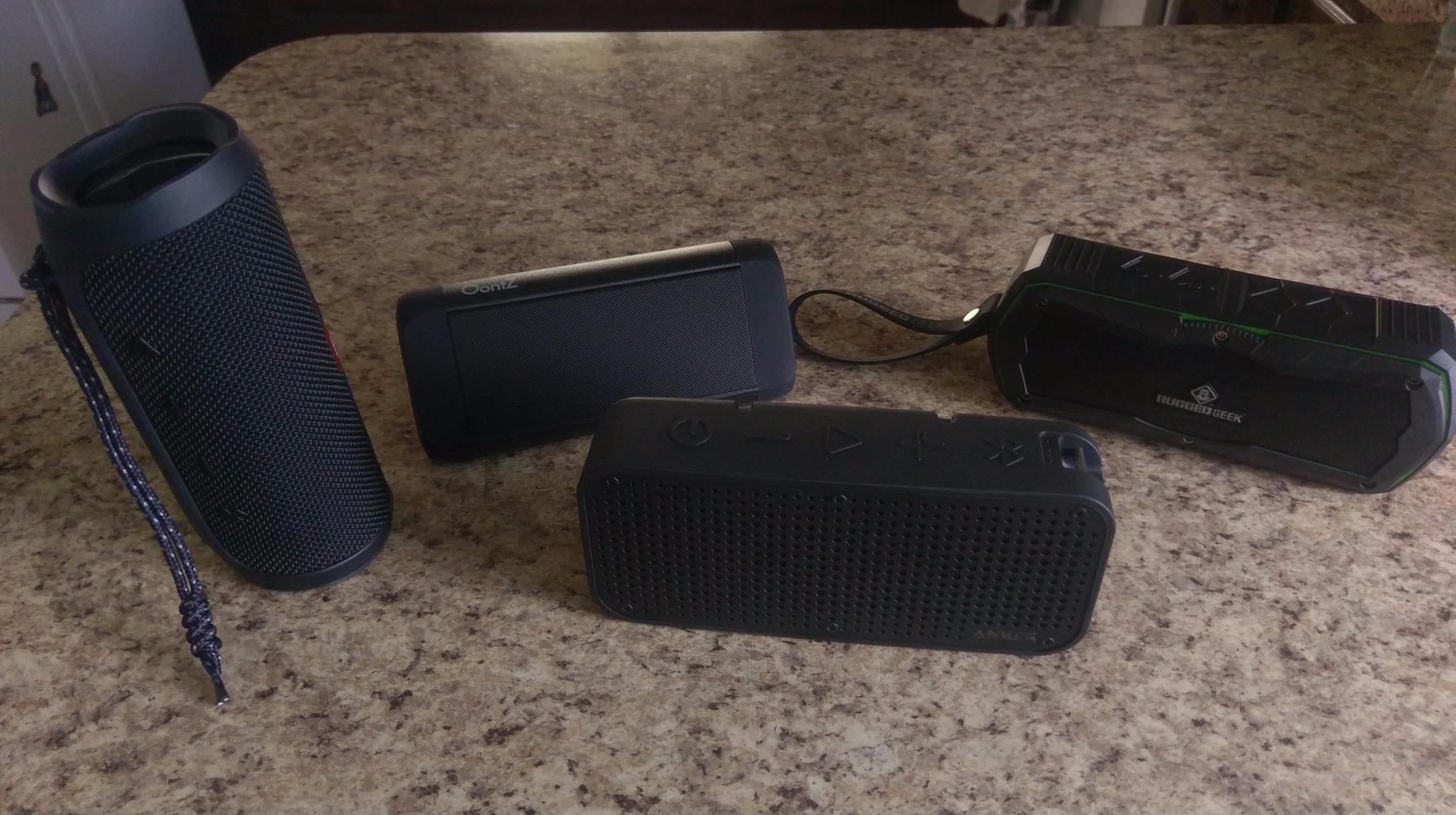 JBL Flip 4 Waterproof Portable Bluetooth Speaker - Red, 12 Hours of Playtime, IPX7 Waterproof customer photo 1