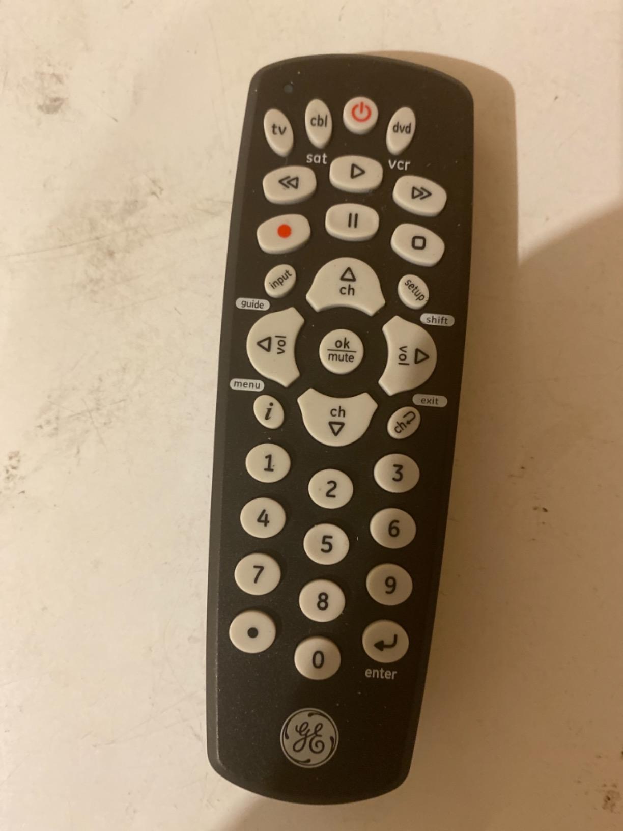 GE Universal Remote Control for Samsung, Vizio, LG, Sony, Sharp, Roku, Apple TV, RCA, Panasonic, Smart TVs, Streaming Players, Blu-ray, DVD, 3-Device, Black, 34456 customer photo 2