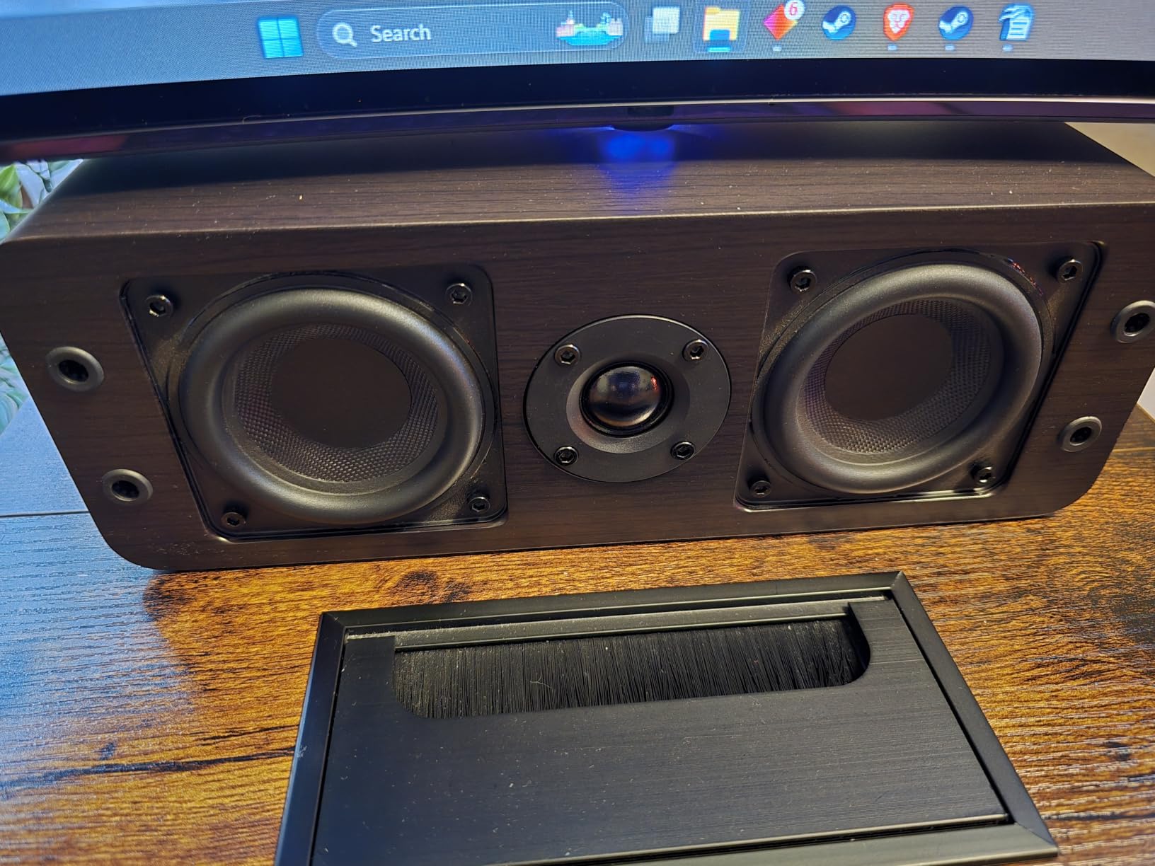 Micca OoO Slim Passive Bookshelf Speakers Home Theater, Stereo Pair, Walnut, Amplifier Required, Dual 3-Inch Woofers, 0.75-Inch Silk Tweeter, Under 4-Inch Wide, Desktop, Surround Sound, Wall Mountable customer photo 1