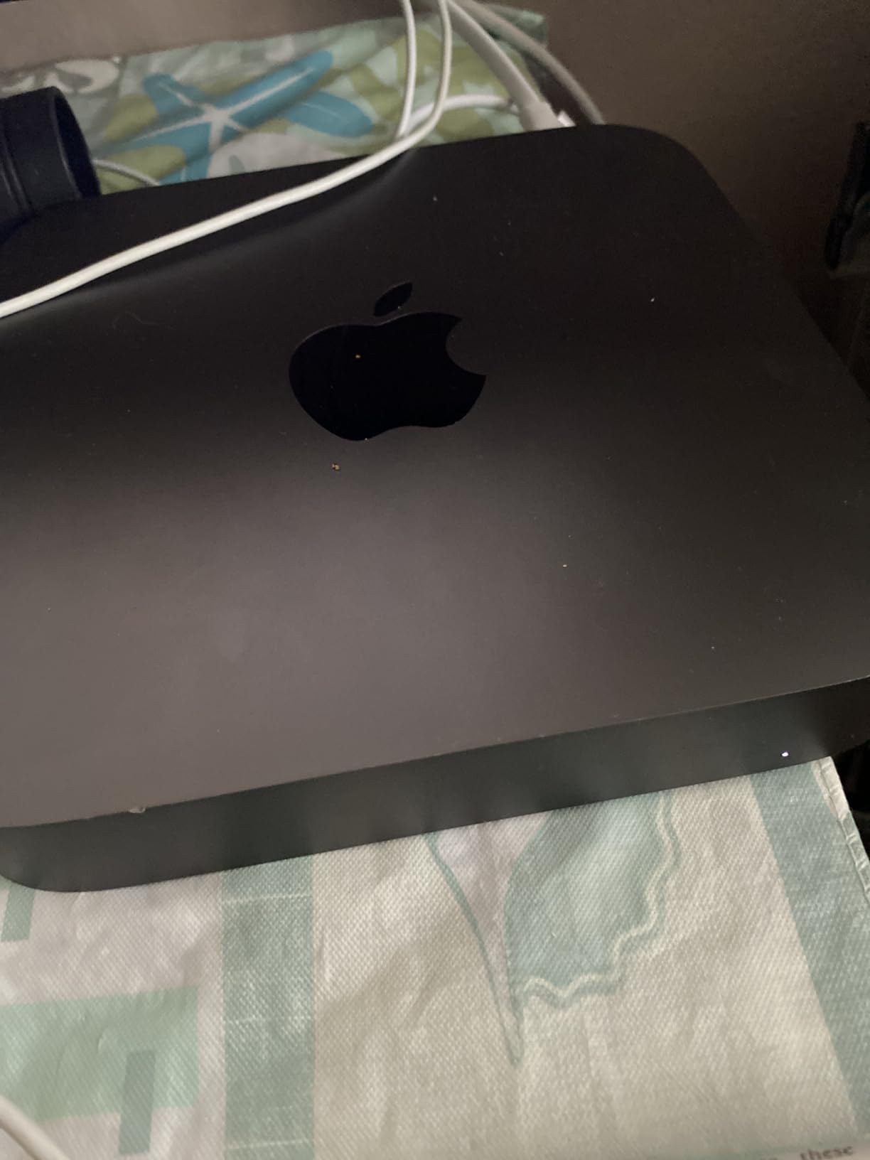 Apple 2018 Mac Mini with 3.0GHz Intel Core i5, 8GB RAM, 512GB SSD Storage, Gray (Renewed) customer photo 2