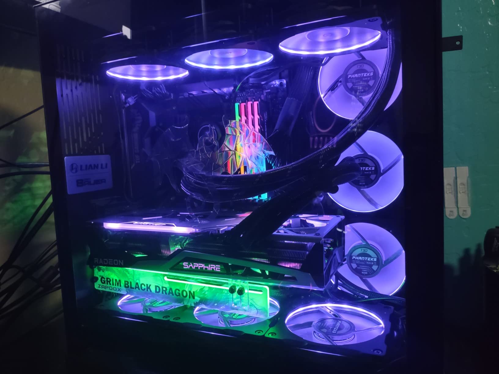 Phanteks T30-120 PWM Fan 120mm High-Performance Silent PC Case Fan 3-Pack customer photo 1