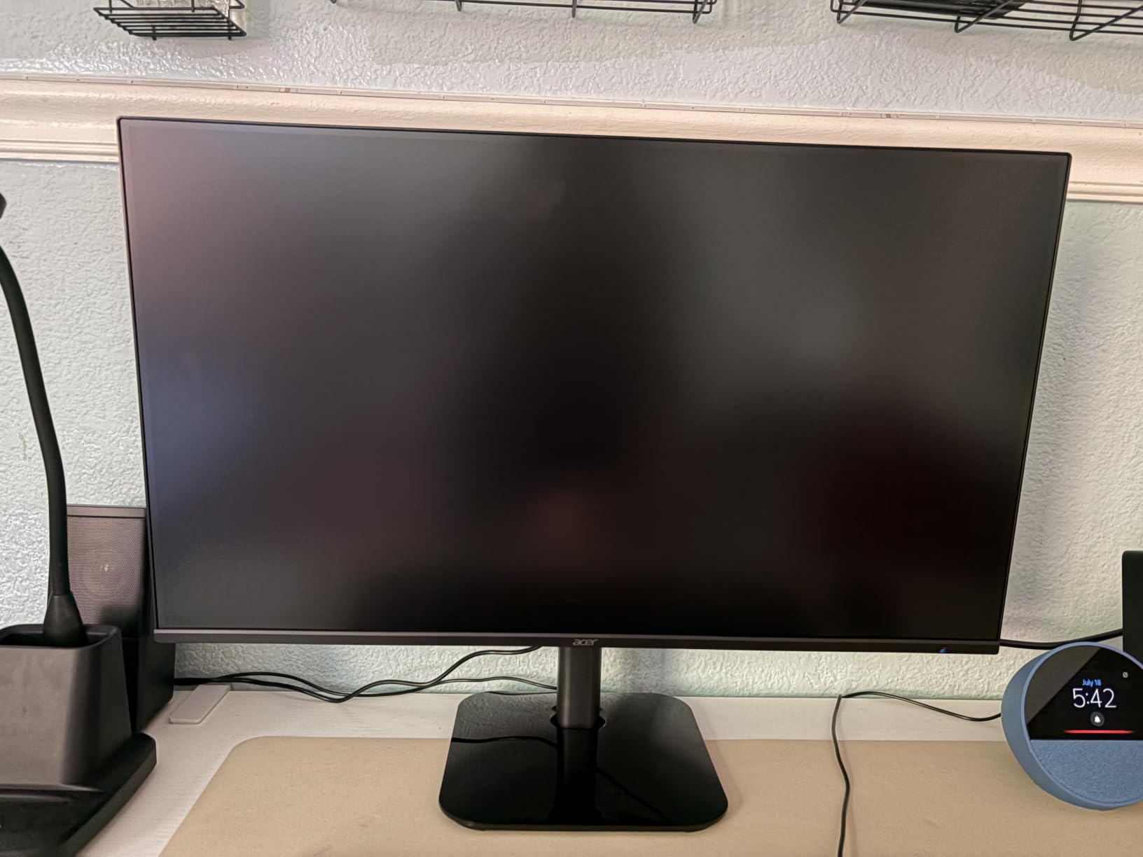 Acer KB242Y - 23.8 Inch IPS Zero-Frame Full HD (1920 x 1080) Monitor | Tilt | Up to 120Hz Refresh | 1ms (VRB) | sRGB 99% | HDMI & VGA Ports | Adaptive-Sync Support (FreeSync Compatible) customer photo 1