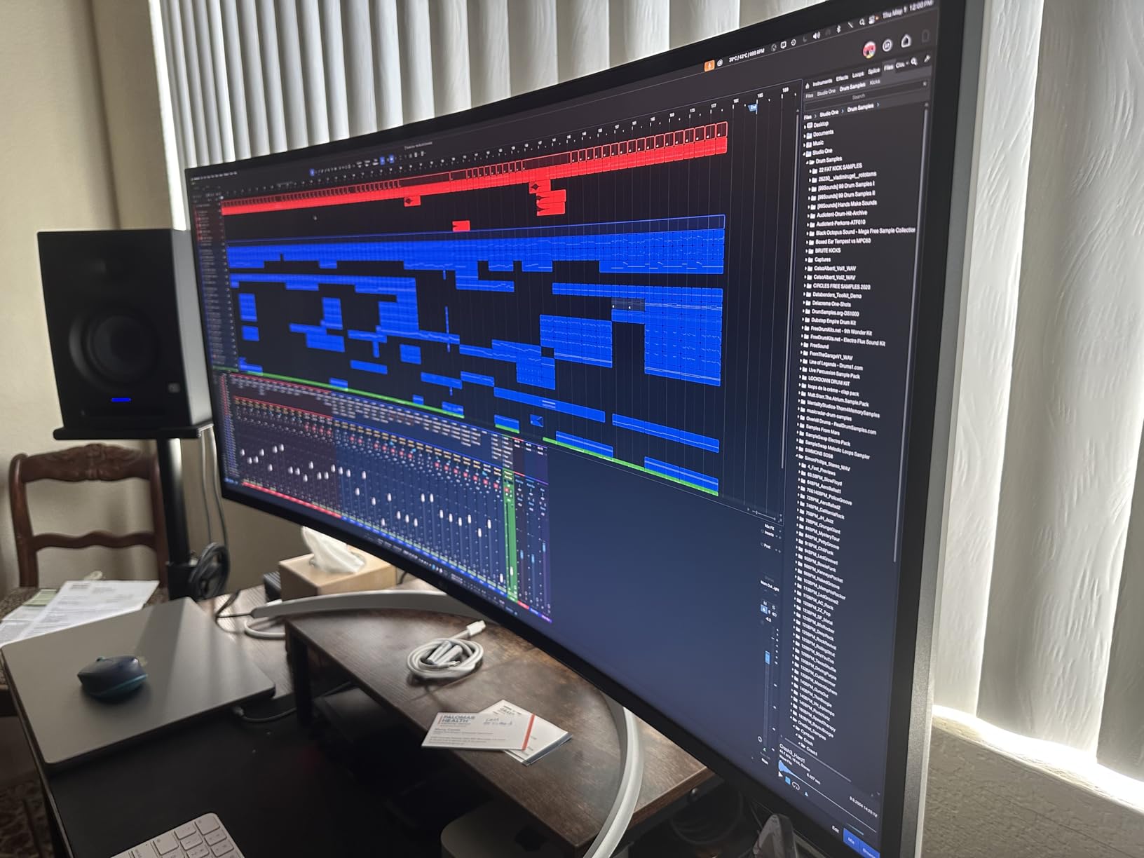 LG 40WP95C-W 40