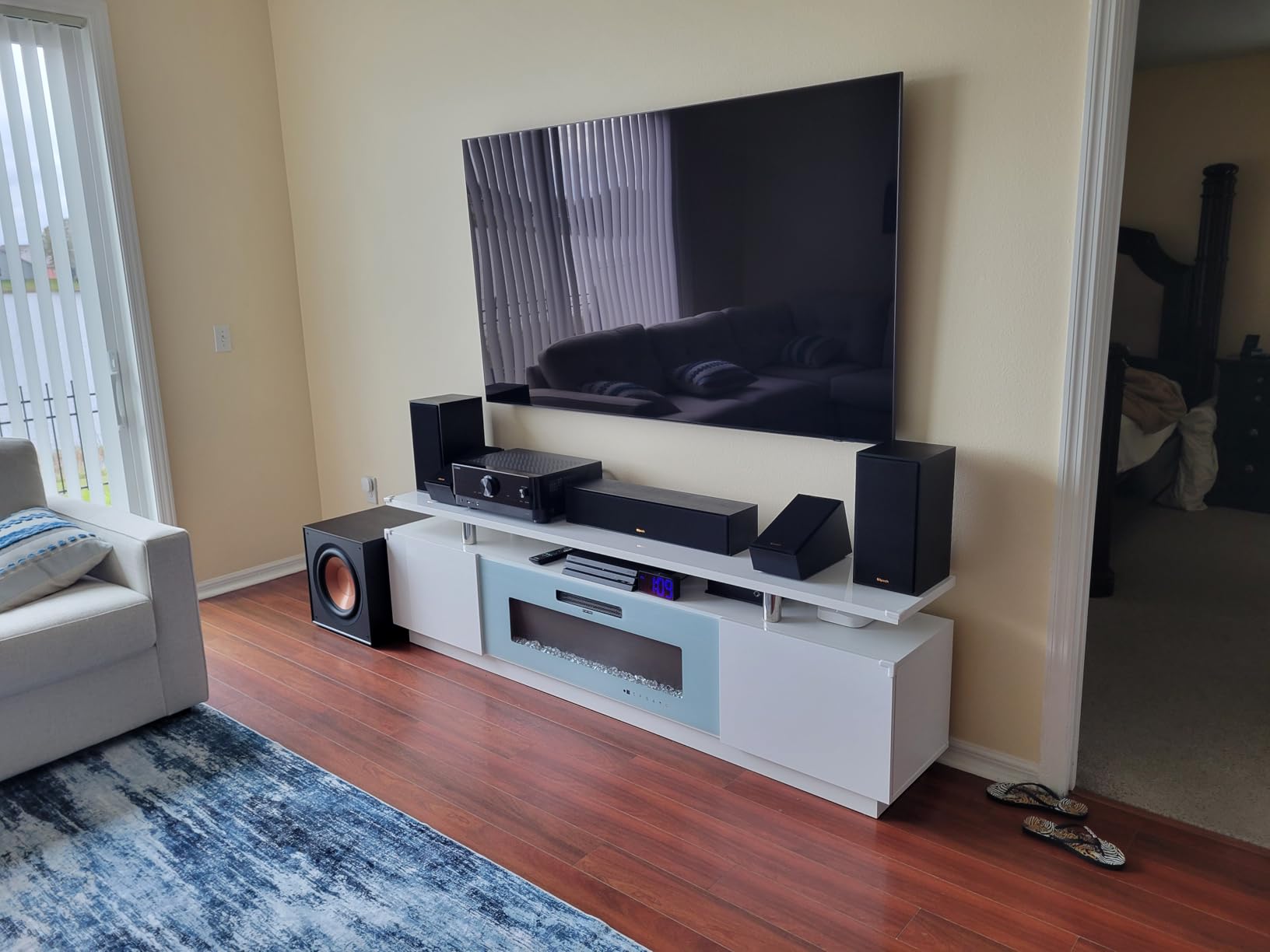 Klipsch Reference Premier Subwoofer with Spun-Copper Thermoformed Crystalline Polymer Woofers customer photo 2
