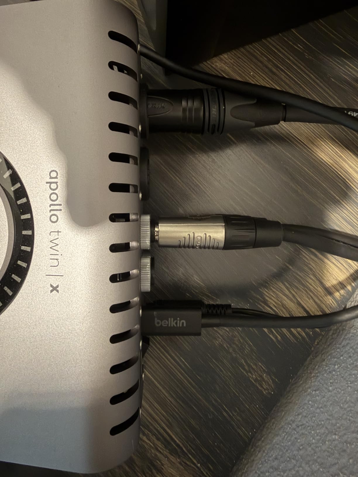 Belkin Thunderbolt 4 Cable (1M, 3.3ft Power Cable), USB-C to USB-C Cable w/ 100W Power Delivery, USB 4 Compliant, Compatible with Thunderbolt 3, MacBook Pro, eCPU & More - Intel Thunderbolt Certified customer photo 1