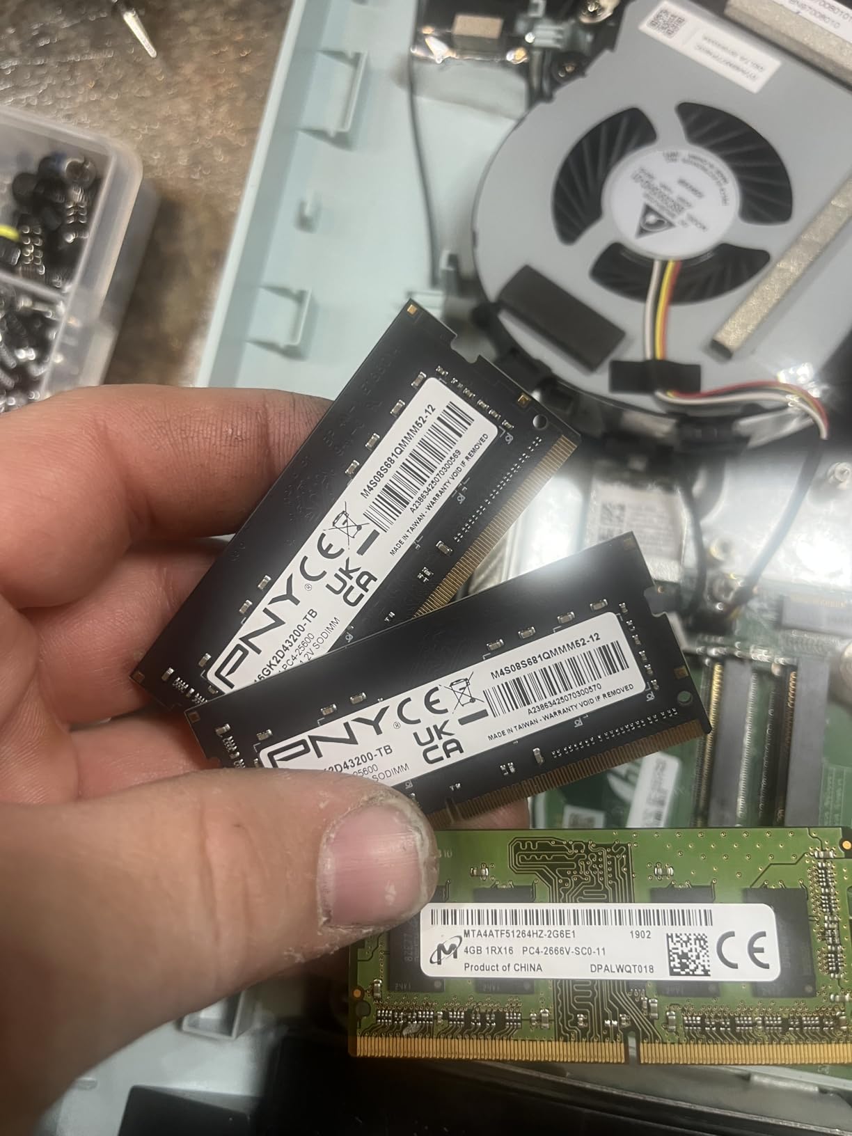 PNY Performance 16GB (2x8GB) DDR4 DRAM 3200MHz (PC4-25600) CL22 (Compatible with 2933MHz, 2666MHz, 2400MHz or 2133MHz) 1.2V Notebook/Laptop (SODIMM) Computer Memory Kit - MN16GK2D43200-TB customer photo 1