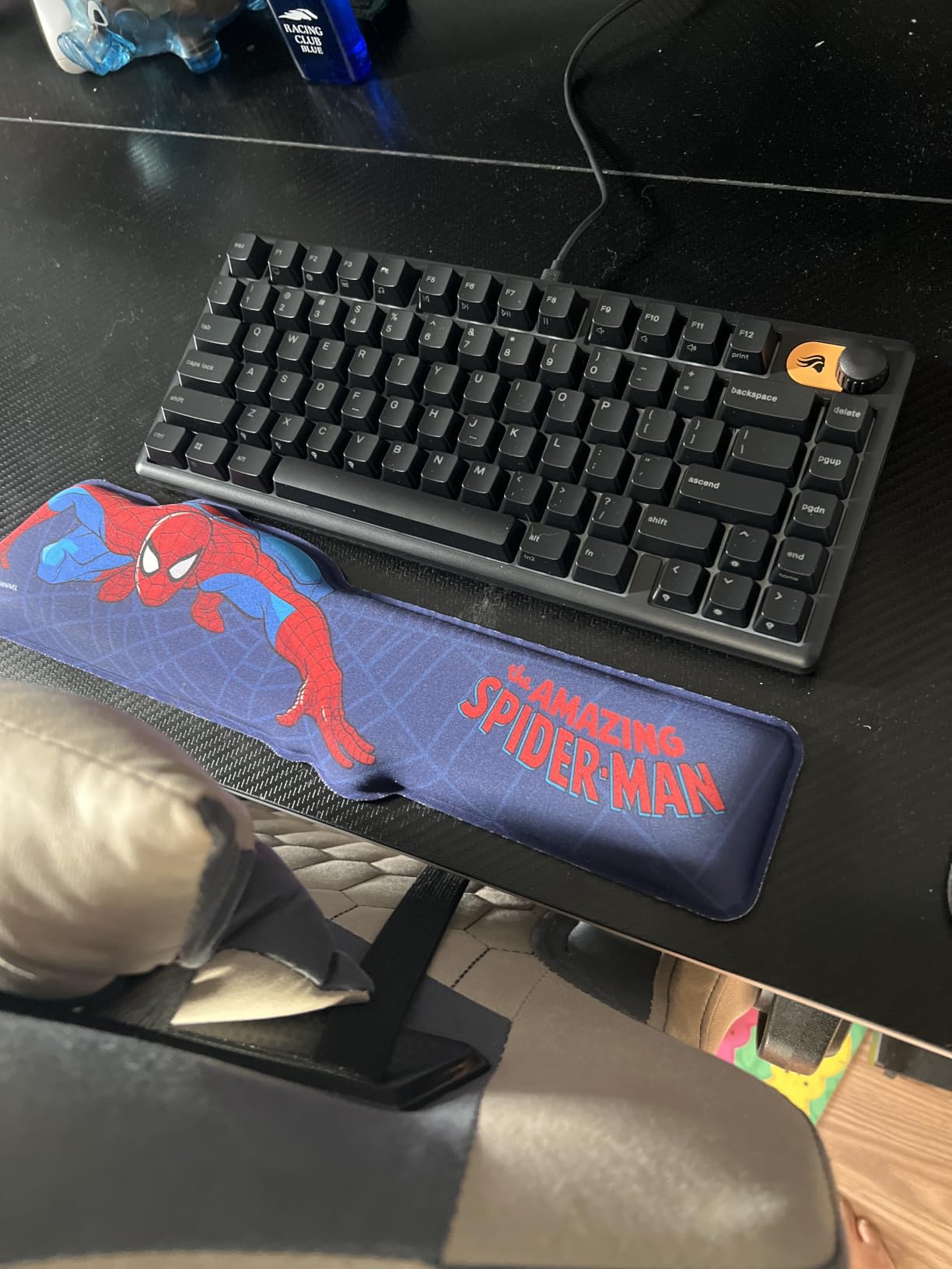 GLORIOUS Gaming GMMK 2 Compact 65% Barebones (Frame Only) - Mechanical Gaming Keyboard Frame, Compact TKL Size (65%), Aluminium, Customisable, Per Key RGB, American QWERTY Layout - White customer photo 2