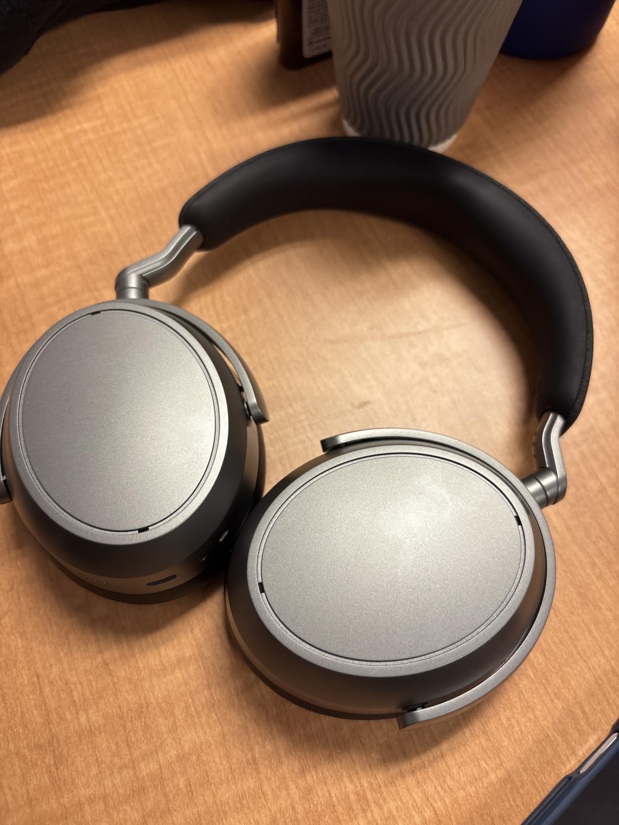 Sennheiser M4AEBT Momentum 4 Wireless Headphones - Black | Sennheiser Signature Sound, Adaptive Noise Cancellation Plus Transparency Mode, Up to 60-Hour Battery with Fast Charge customer photo 1