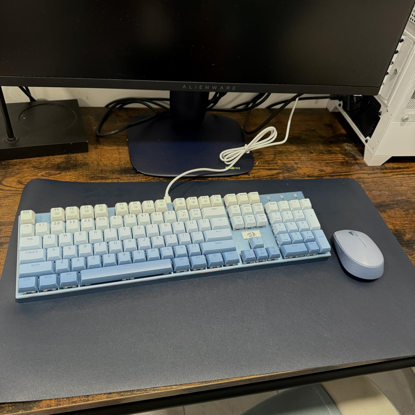 Redragon K556 PRO Upgraded Wireless RGB Gaming Keyboard, BT/2.4Ghz Tri-Mode Aluminum Mechanical Keyboard w/No-Lag Connection, Hot-Swap Linear Quiet Red Switch customer photo 1