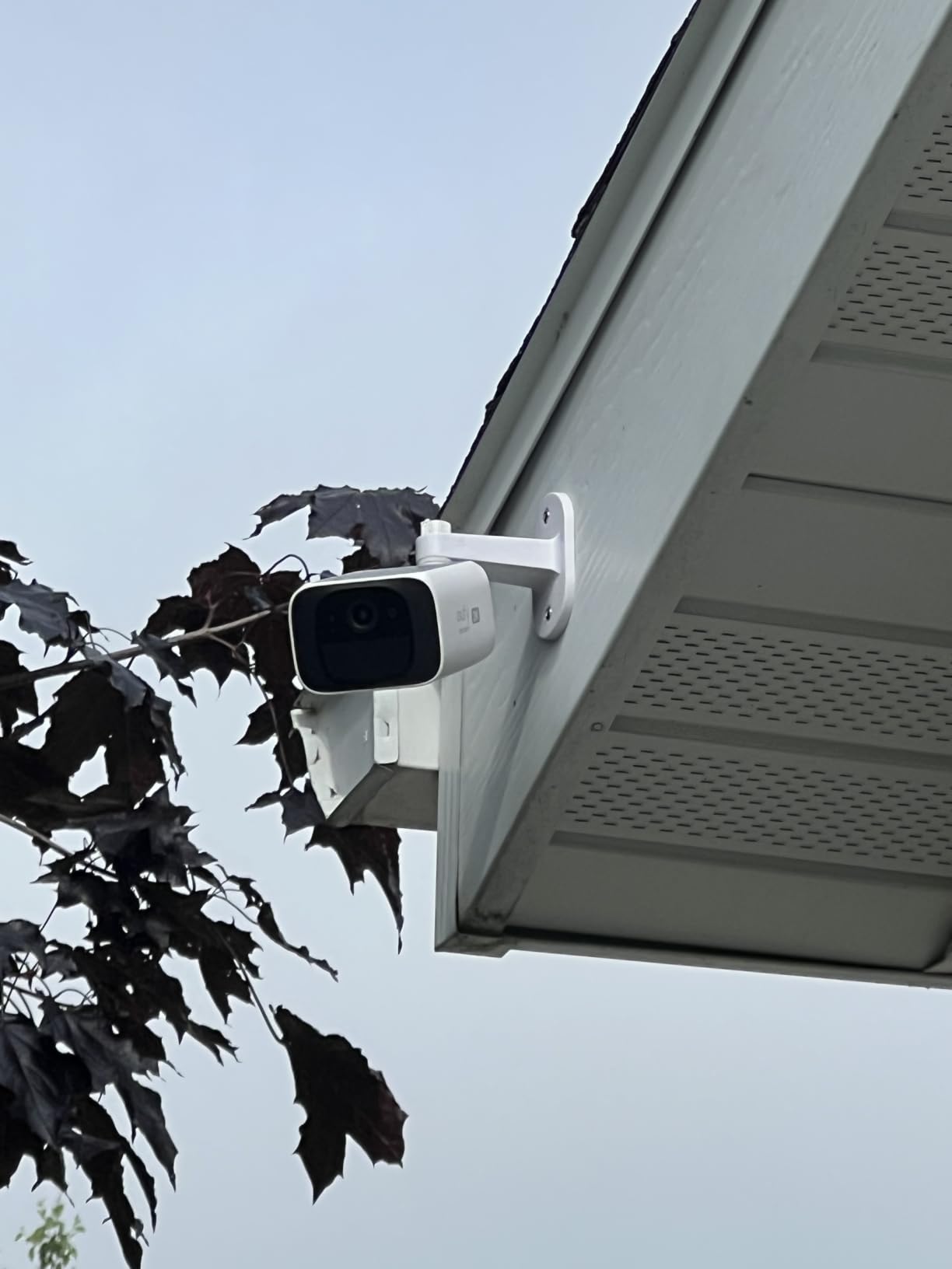 Eufy SoloCam S220, Solar Security Camera, Wireless Camera Outdoor | 2K Resolution, Continuous Power, Built-in 8GB, No Subscription, HomeBase 3 Compatible, for Outdoor Surveillance customer photo 1
