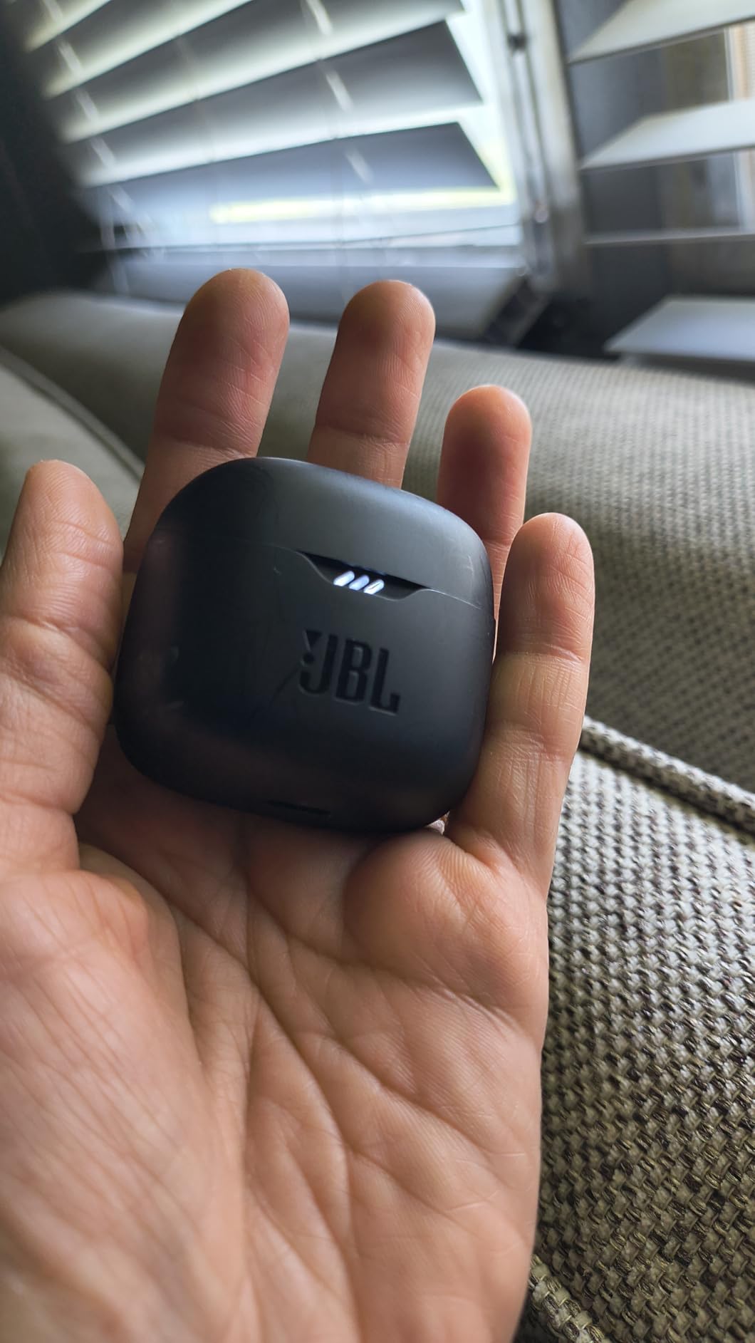 JBL Tune Flex - True Wireless Noise Cancelling Earbuds (Black), Small, JBL Pure Bass Sound, Active Noise Cancelling with Smart Ambient, 4 mics for perfect calls, Up to 32 hours of battery life customer photo 1