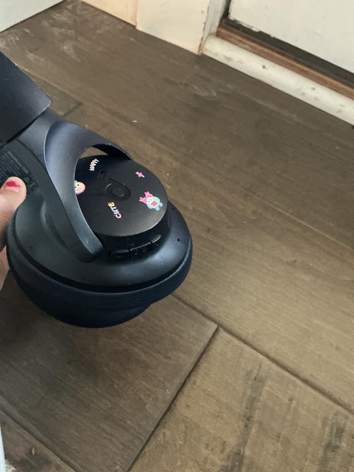 Soundcore by Anker Q20i Hybrid Active Noise Cancelling Headphones, Wireless Over-Ear Bluetooth, 40H Long ANC Playtime, Hi-Res Audio, Big Bass, Customize via an App, Transparency Mode (Black) customer photo 2