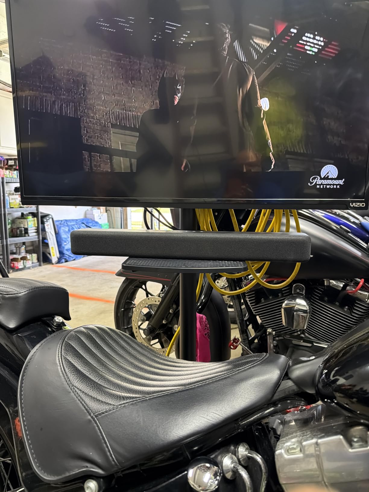Amazon Fire TV Soundbar, 2.0 Speaker with DTS Virtual:X and Dolby Audio customer photo 2