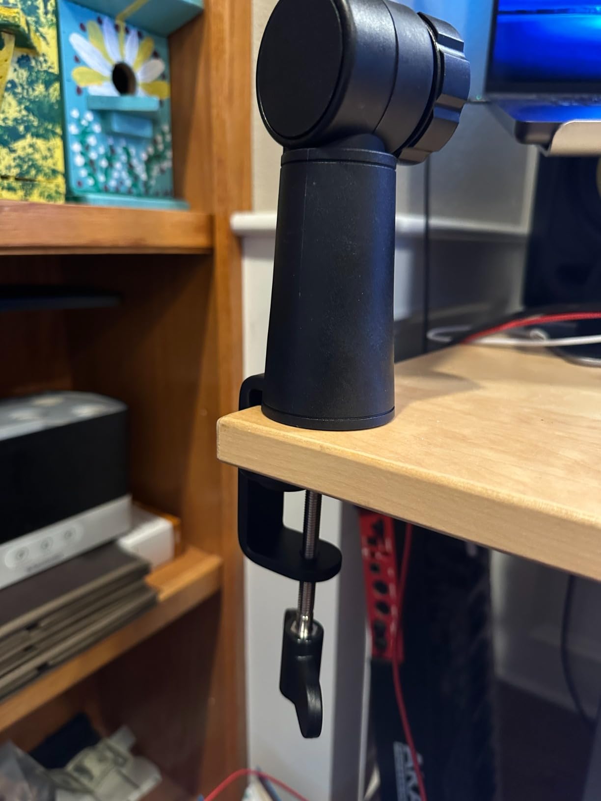 Shure by Gator Deluxe Articulating Desktop Podcasting Mic Boom Arm with Cable Management Channel; (SH-BROADCAST1) customer photo 1