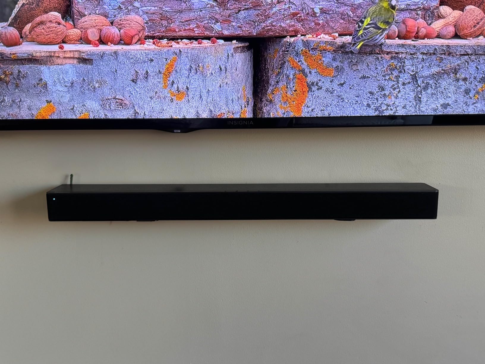 Hisense HS2100 2.1ch Soundbar with Wireless Subwoofer, Dolby Audio, DTS Virtual:X, HDMI ARC, Bluetooth 5.3, Remote Control, 6 EQ Modes customer photo 2