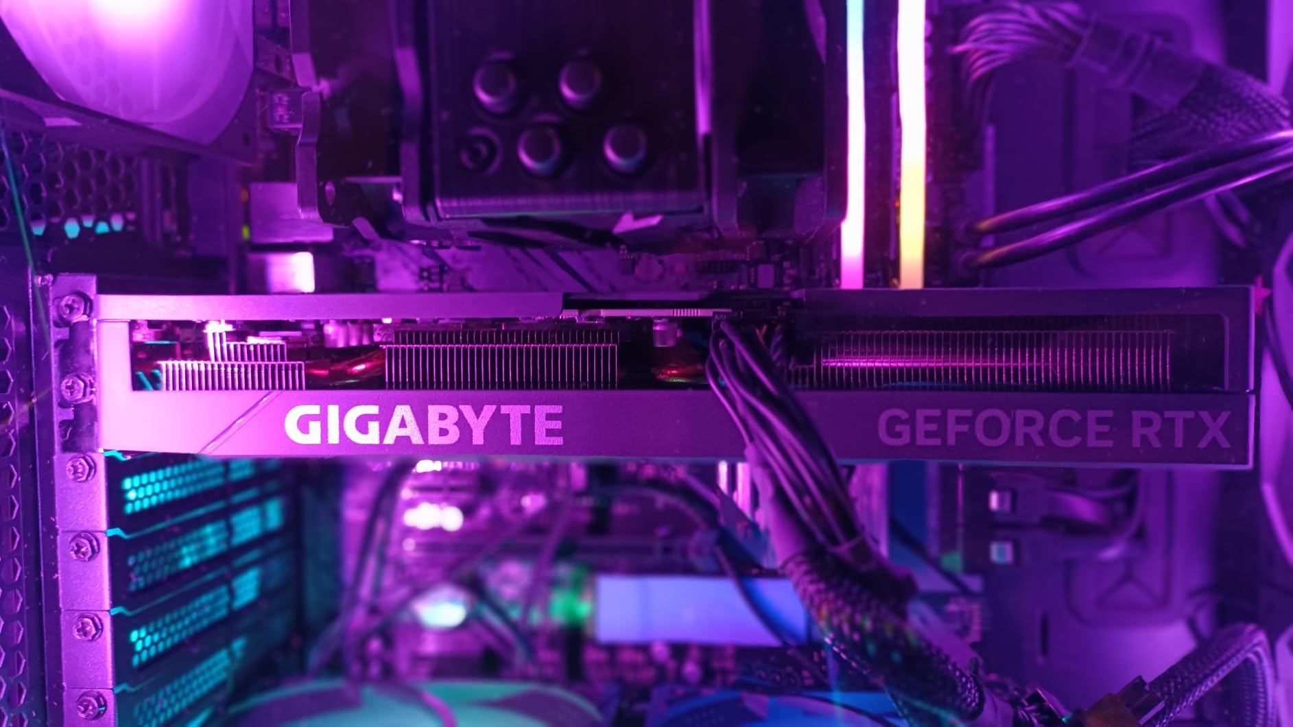 Gigabyte GeForce RTX 4060 Ti Eagle OC 8G Graphics Card, 3X WINDFORCE Fans, 8GB 128-bit GDDR6, GV-N406TEAGLE OC-8GD Video Card customer photo 2