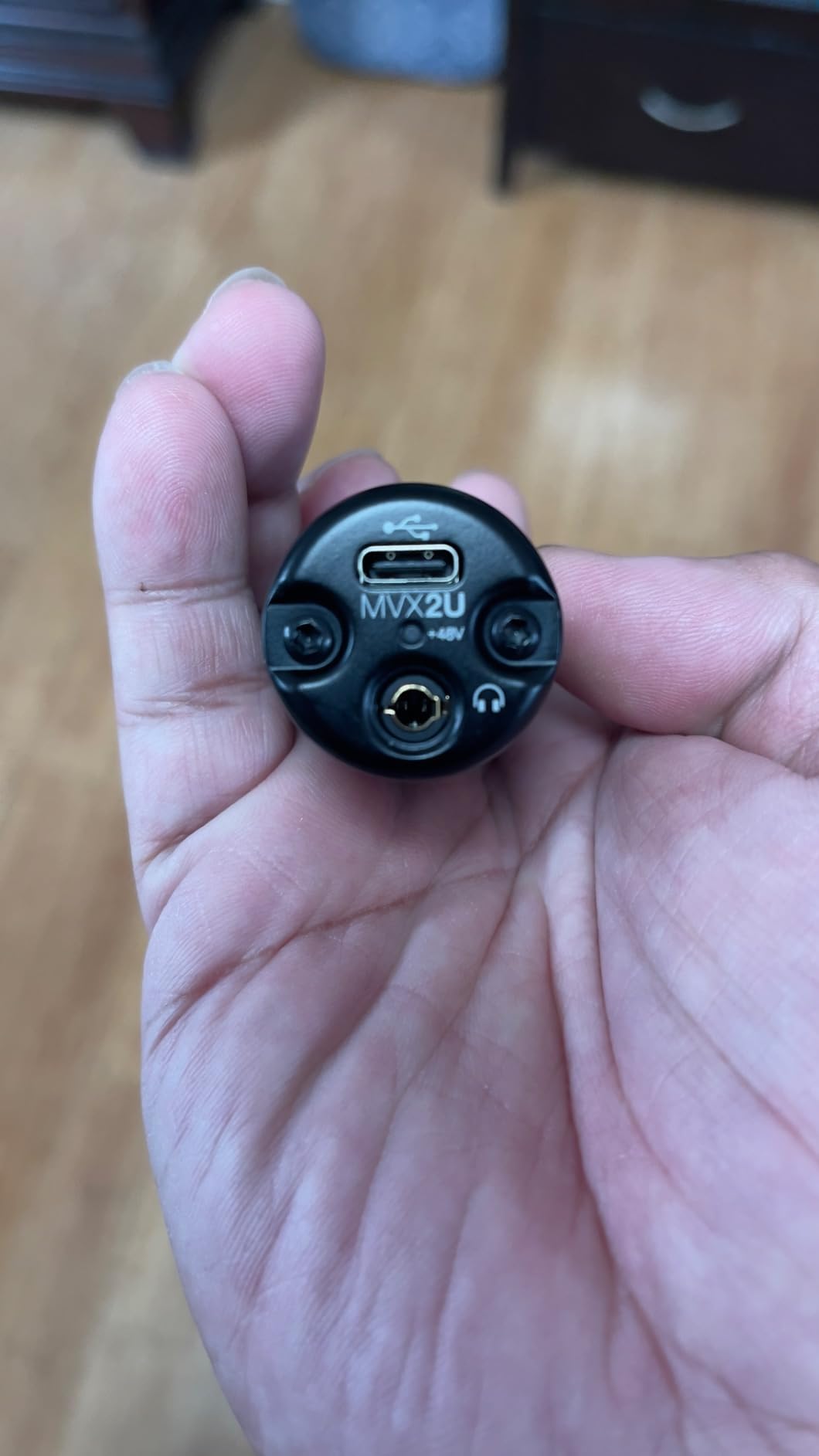 Shure MVX2U XLR-to-USB Digital Audio Interface customer photo 2
