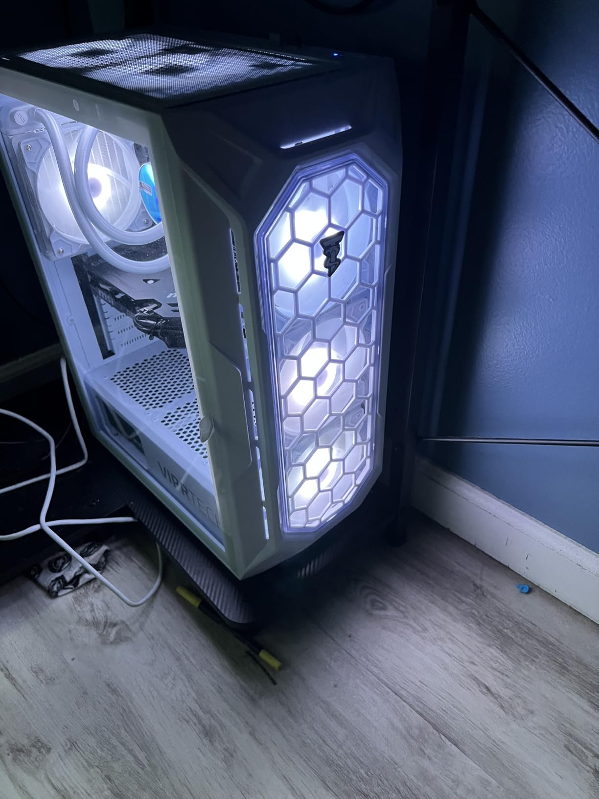ViprTech Ghost 3.0 Liquid-Cooled PC - AMD Ryzen 7 (4.4Ghz Turbo), RTX 4060 8GB, 16GB DDR4 RAM 1TB SSD, VR-Ready, Streaming, WiFi, RGB, Win 11, Gaming Desktop Computer, Onyx Black customer photo 1