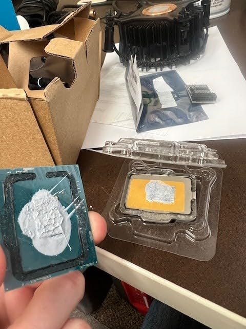 Intel Core i3-14100F Desktop Processor 4 cores up to 4.7 GHz customer photo 2