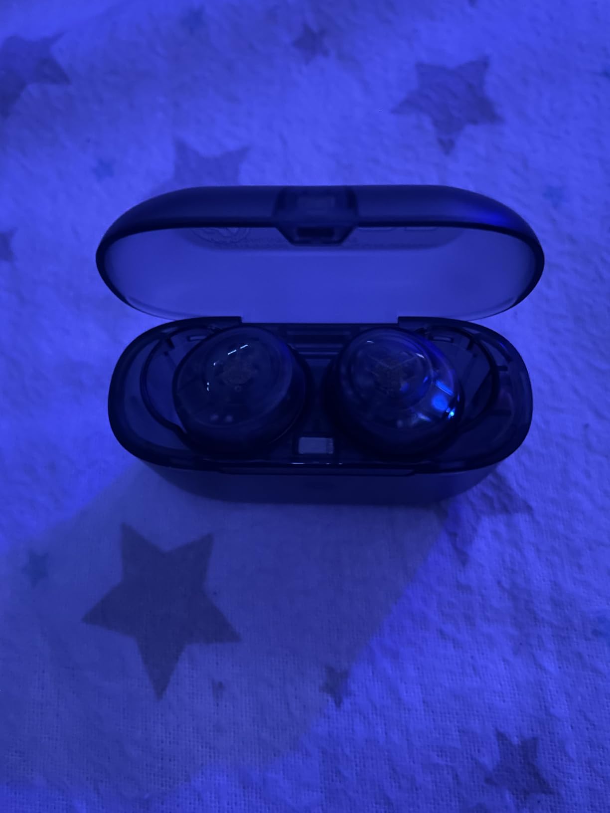 JLab Go Air Pop+ True Wireless Earbuds, in Ear Headphones, Bluetooth Earphones, 35H Playtime Ear Buds, Bluetooth Earbuds with Microphone, USB-C Charging Case, Dual Connect, EQ3 Sound, Black customer photo 2