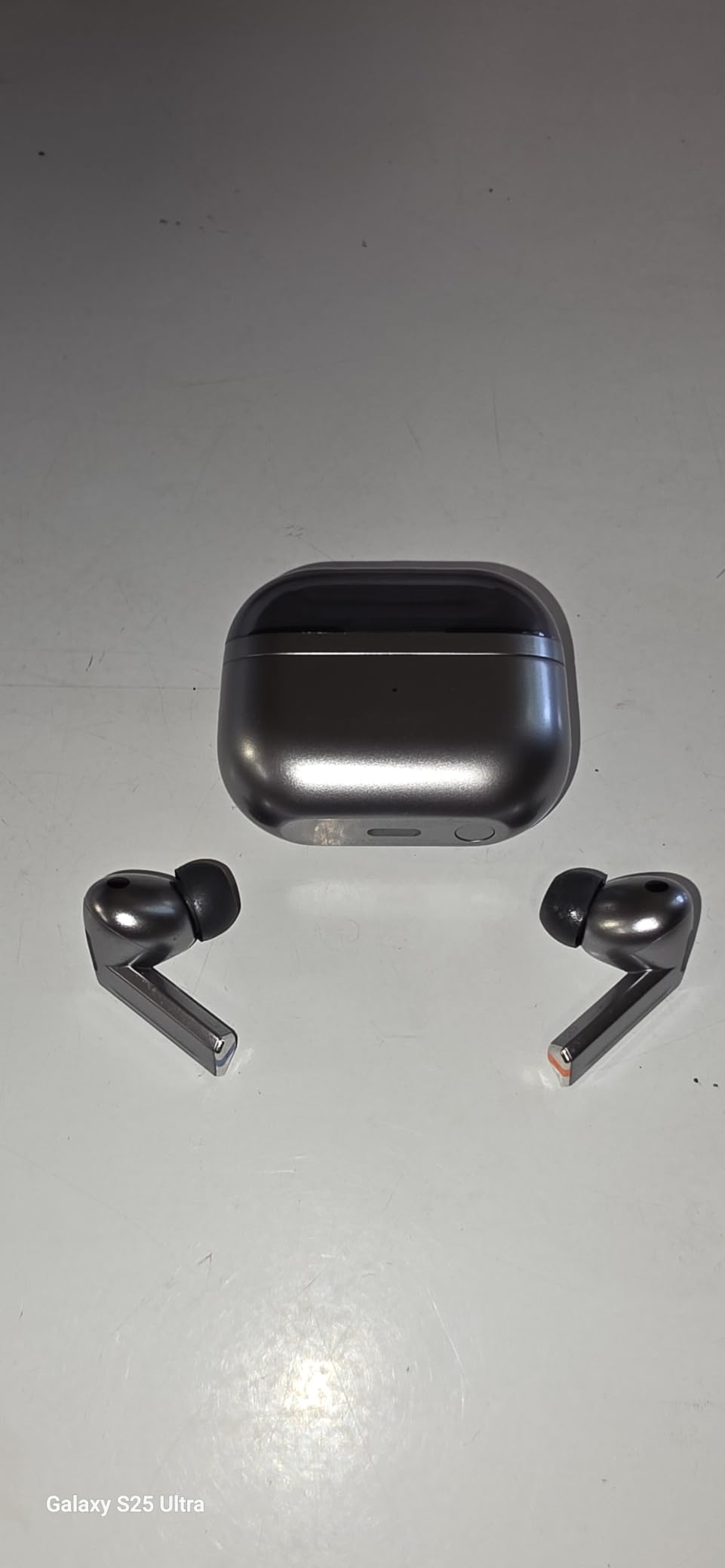 Samsung Galaxy Buds 3 Pro AI True Wireless Bluetooth Earbuds, Noise Cancelling, Sound Optimization, Redesigned Comfort Fit, Silver [US Version, Amazon Exclusive, 2Yr Warranty] customer photo 2
