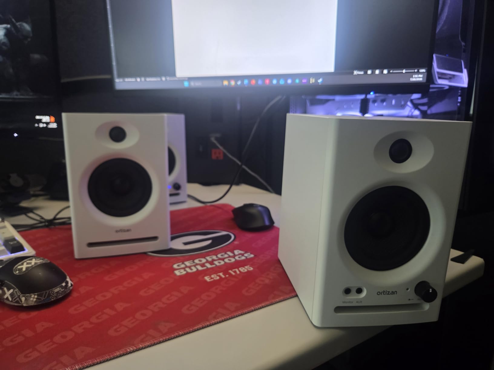 Ortizan C7 Dual-Mode 2.0 Studio Monitors, Active Monitor Speakers for Near Field Music Production, Bluetooth 5.3 Wireless Computer PC Monitor Gaming Bookshelf Speakers(Pair, Black) customer photo 1
