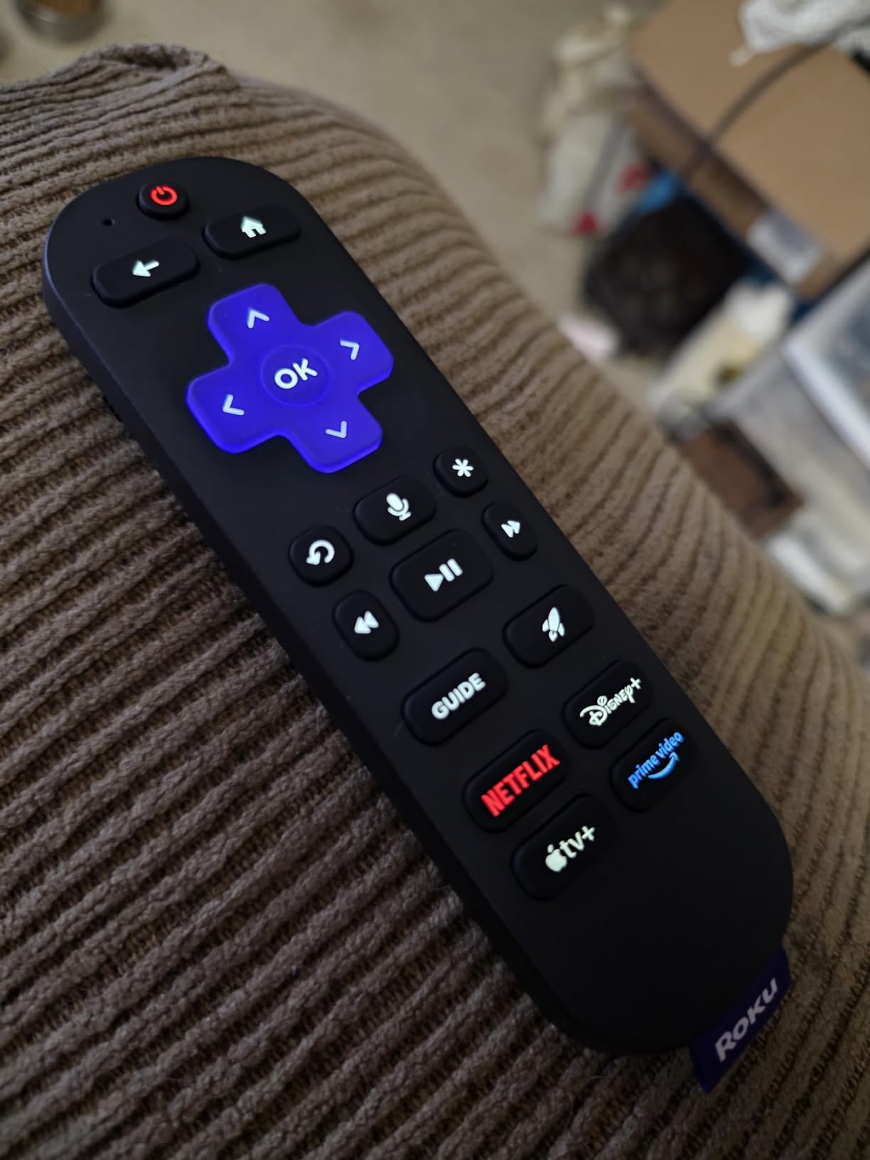 Roku Ultra - Ultimate Streaming Player - 4K Streaming Device for TV with HDR10+, Dolby Vision & Atmos - Bluetooth & Wi-Fi 6 - Rechargeable Voice Remote Pro with Backlit Buttons - Free & Live TV customer photo 1
