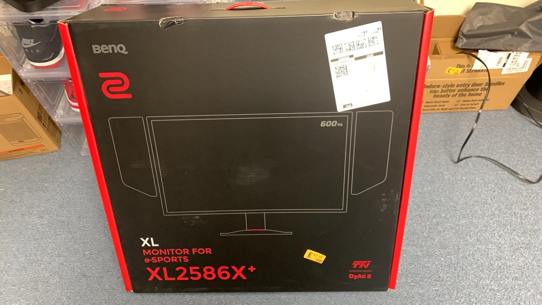 BenQ Zowie XL2586X+ 24.1 New Fast TN 600Hz Gaming Monitor, DyAc 2, 1080p, Auto Game Mode by XL Setting to Share, Height Adjustment Powered by Industrial-Grade Bearing Design, S Switch, Shielding Hood customer photo 1