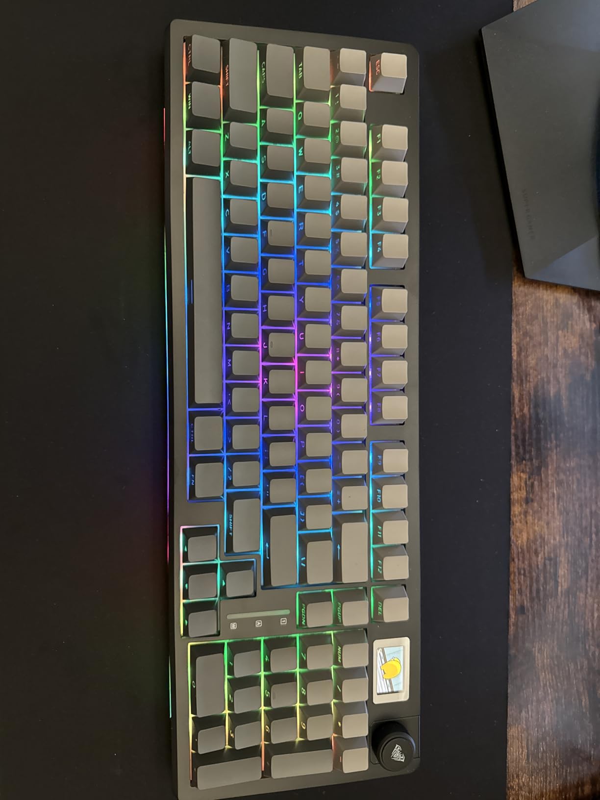 AULA S98 Pro Wireless Mechanical Keyboard with Screen & Knob, 2.4GHz/USB-C/BT5.0 Hot Swappable Creamy Keyboard, Pre-lubed Linear Switches, Side Printed PBT Keycaps, RGB Backlit Gaming Keyboards customer photo 1