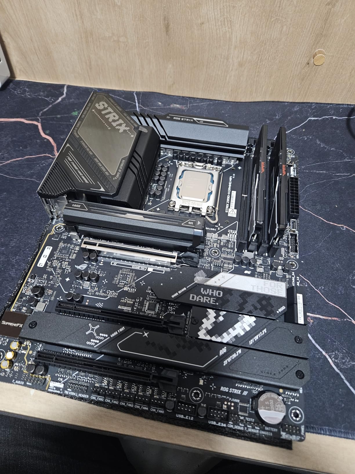 ASUS ROG Strix Z890-H Gaming WiFi Z890 LGA 1851 ATX Motherboard, Intel Core Ultra Series 2 Ready, Advanced AI PC-Ready, 16+2+1+2 Stages, DDR5, 5Gb LAN, WiFi 7, 4X M.2, PCIe 5.0, USB Type-C, AI OC customer photo 1