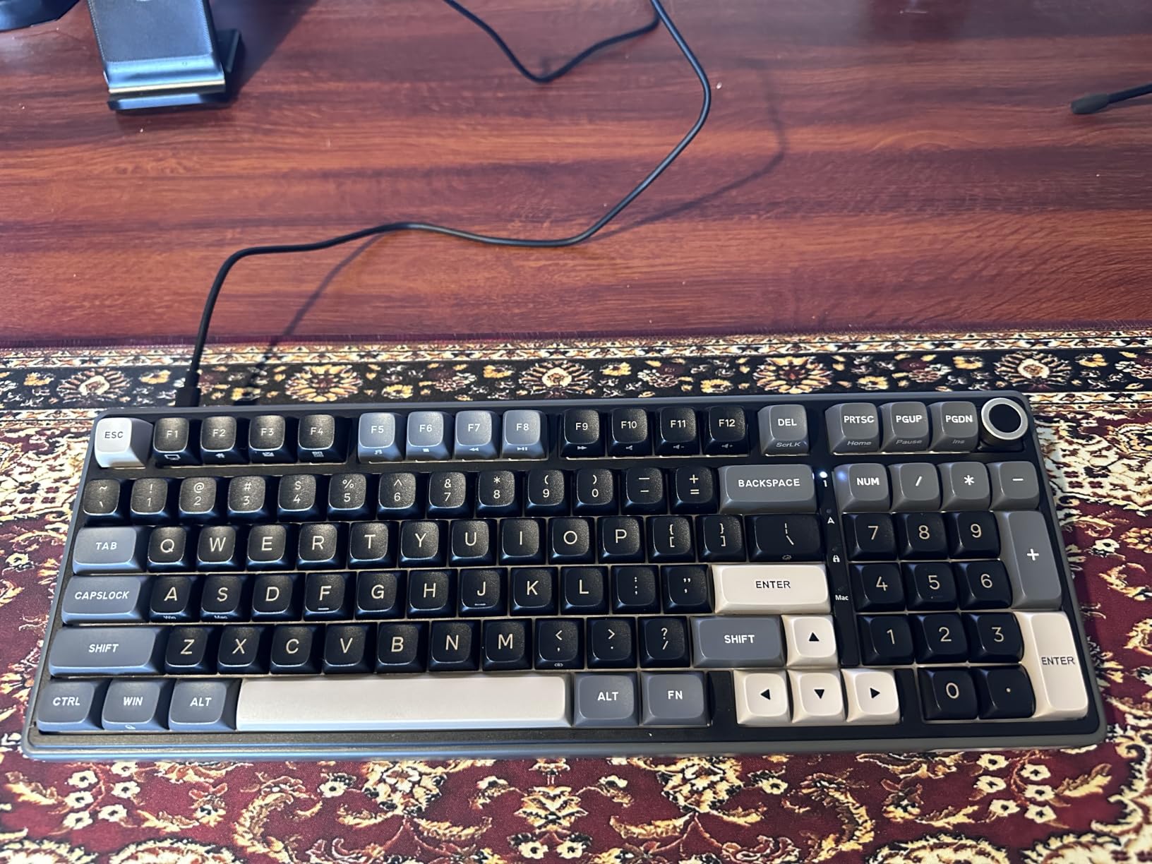 RK ROYAL KLUDGE R98 Pro Wired Mechanical Keyboard, 96% Creamy Gaming Keyboard RGB Backlit with Number Pad and Volume Knob, Gasket Mount, MDA Profile PBT Keycaps, Hot Swappable Pre-lubed Linear Switch customer photo 1