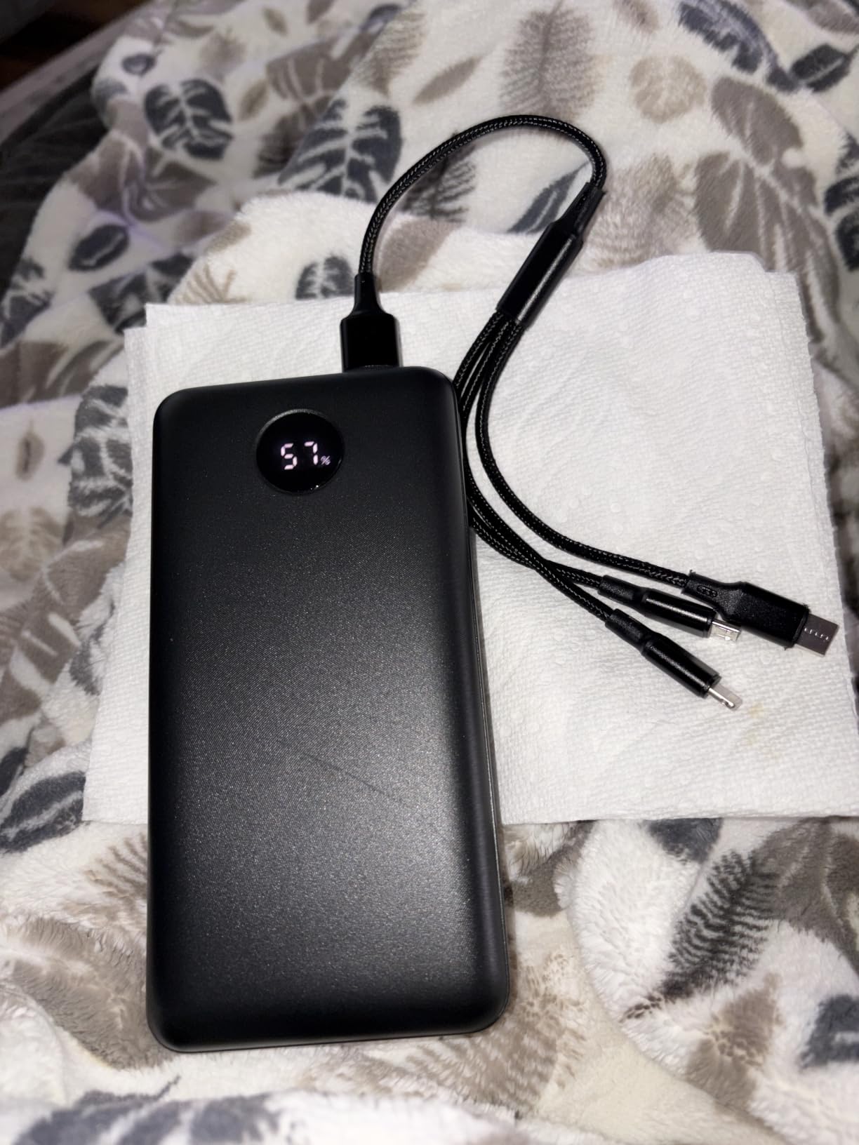 Power Bank, 15000mAh Portable Charger with Built in Cable, 22.5W Black | Fast Charging, 6 Outputs, Slim Travel Essential Battery Pack with LED Display, Compatible with iPhone 17/16/15/Samsung/iPad customer photo 1