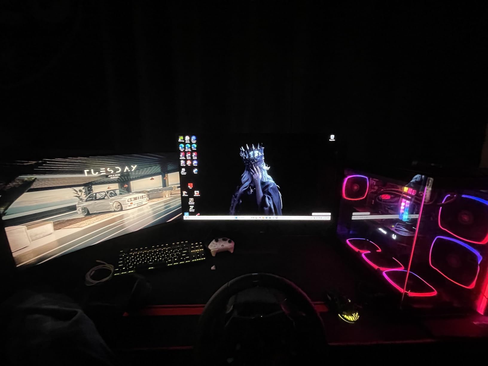 Skytech Gaming King 95 Desktop PC, Ryzen 7 9800X3D, NVIDIA RTX 5070 Ti 16GB, 2TB Gen4 NVMe SSD, 32GB DDR5 customer photo 1