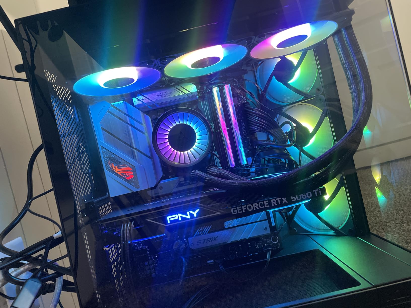 PNY NVIDIA GeForce RTX 5060 Ti Epic-X ARGB OC Triple Fan Graphics Card, 8GB GDDR7, Boost 2692 MHz customer photo 1
