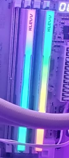 KLEVV CRAS V RGB DDR5 32GB (2x16GB) 6000MHz CL28 SK Hynix A-Die 1.35V Gaming Desktop Ram Memory XMP 3.0 / AMD Expo Ready - Black (KD5AGUA80-60B280G) customer photo 2