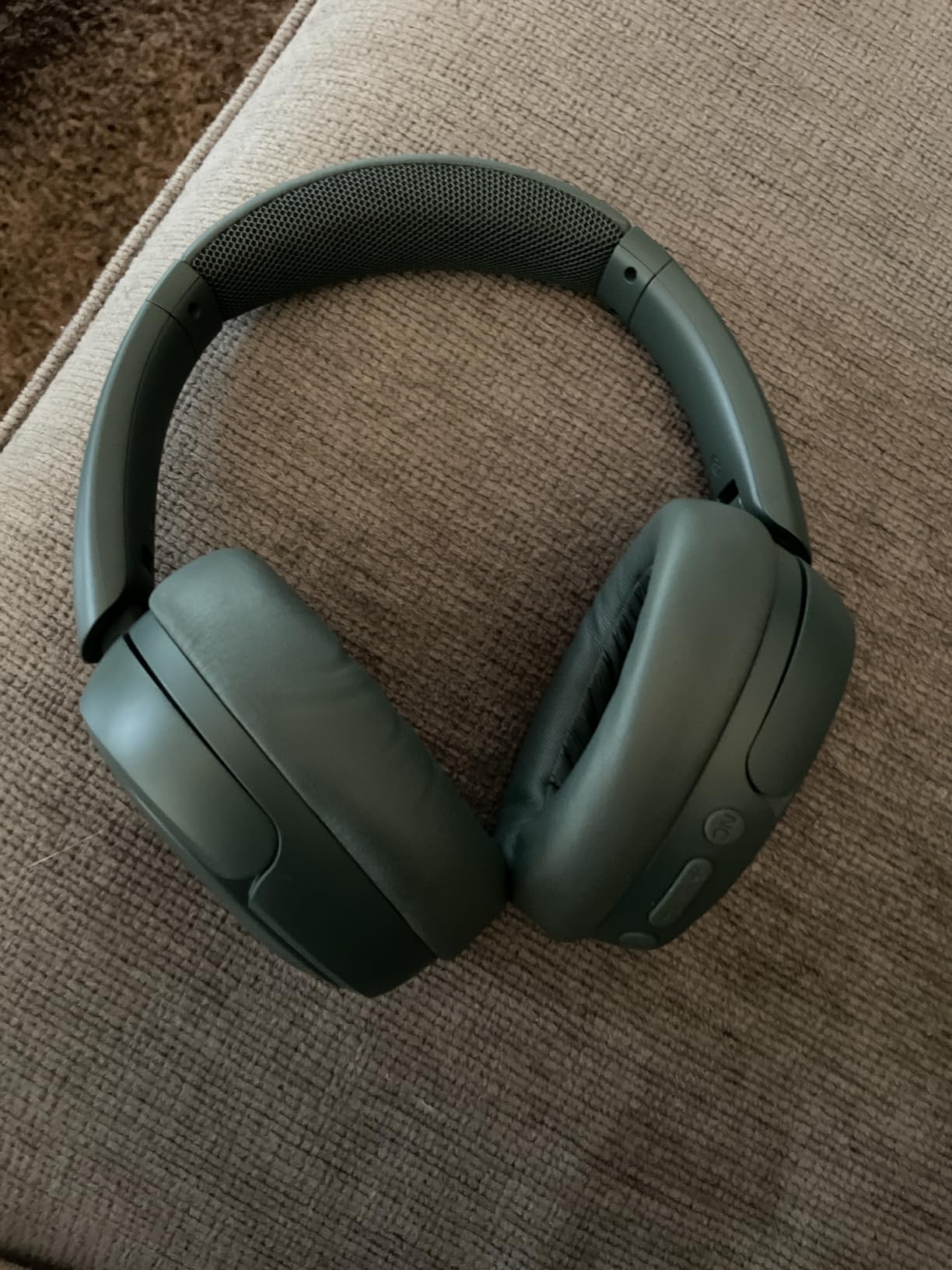 JLab JBuds Lux ANC, Over Ear Headphones, Active Noise Cancelling, Bluetooth, Limited Edition Navy customer photo 1