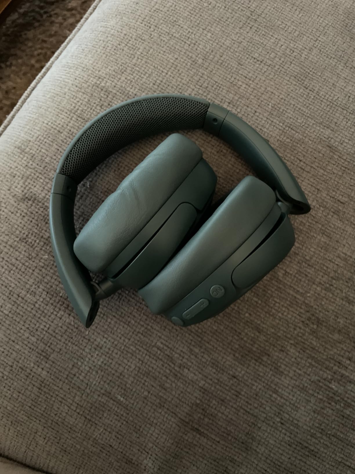 JLab JBuds Lux ANC, Over Ear Headphones, Active Noise Cancelling, Bluetooth, Limited Edition Navy customer photo 2