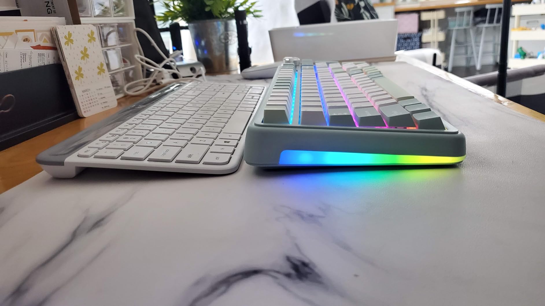 SOLAKAKA A99 Pro Mechanical Keyboard with LCD Screen & Metal Knob, Wireless Gaming Keyboard with BT5.0/2.4GHz/USB-C, Hot Swappable Creamy Keyboard, Gasket Structure, RGB Backlit, for Win/Mac customer photo 1